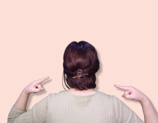 Engarzado: Broche para cabello en forma de ave $3.75 usd